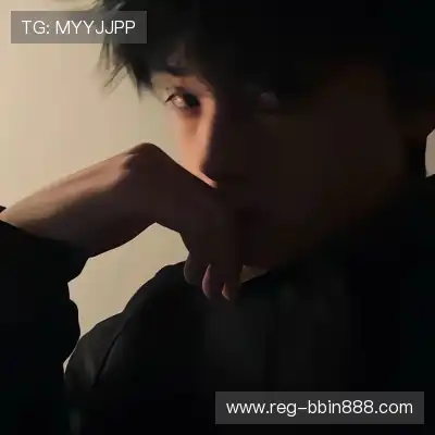 陈绚嫱
